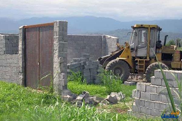 تخریب ۱۷ بنای غیرمجاز در سنندج